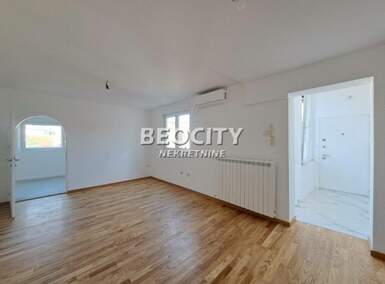 Trosoban stan, Beograd, Vračar (centar), prodaja, 57m2, 189000e, id1402382