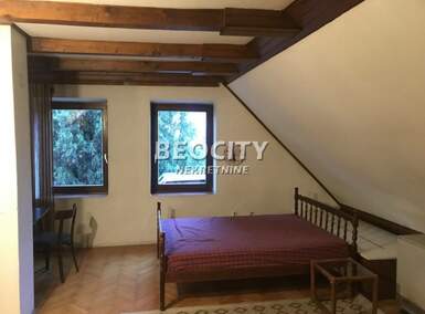Jednosoban stan, Novi Sad, Centar, izdavanje, 30m2, 210e, id1403425