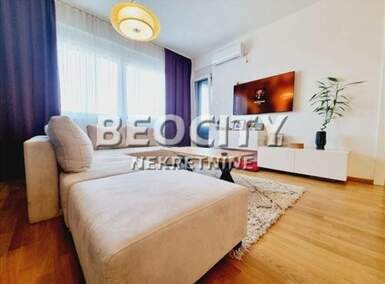Dvosoban stan, Novi Sad, Petrovaradin, izdavanje, 49m2, 500e, id1403546