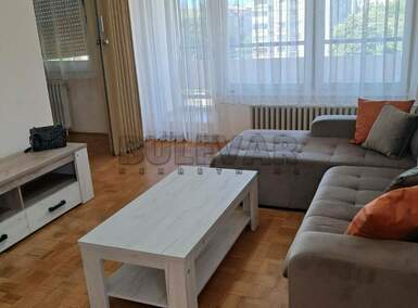 Dvosoban stan, Kragujevac, Aerodrom, izdavanje, 57m2, 300e, id1403593