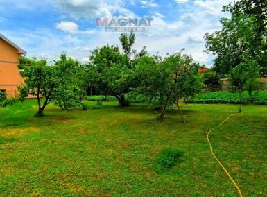 Kuca, Beograd, Boleč, prodaja, 472m2, 179999e, id1404262