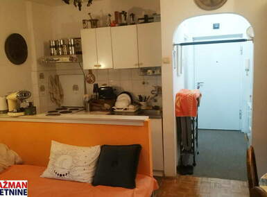 Garsonjera, Beograd, Blok 1 (Fontana), izdavanje, 25m2, 300e, id1407000