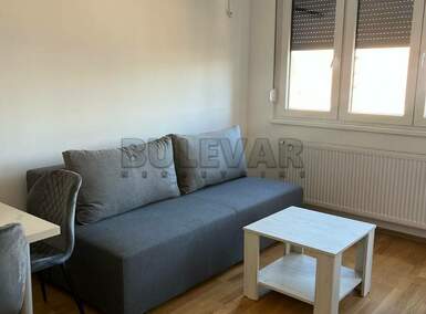 Jednoiposoban stan, Niš, Pravni fakultet, izdavanje, 33m2, 350e, id1407533