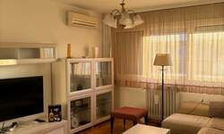 Trosoban stan, Beograd, Kalenić, izdavanje, 60m2, 800e, id1407573