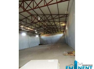 Poslovni prostor / Lokal, Beograd, Bežanijska Kosa, izdavanje, 550m2, 2200e, id942144