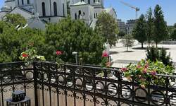 Dvosoban stan, Beograd, Hram, izdavanje, 79m2, 1500e, id1408764
