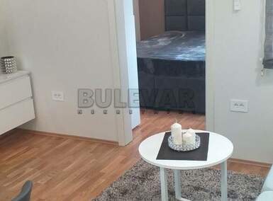 Jednoiposoban stan, Niš, Kičevo, izdavanje, 35m2, 400e, id783562