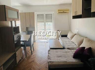 Trosoban stan, Novi Sad, Centar, izdavanje, 48m2, 400e, id1411969