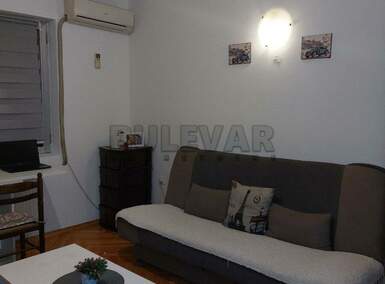 Garsonjera, Niš, Dom zdravlja, izdavanje, 22m2, 250e, id1412587