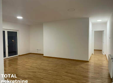 Trosoban stan, Novi Sad, Salajka, prodaja, 80m2, 164800e, id1413229