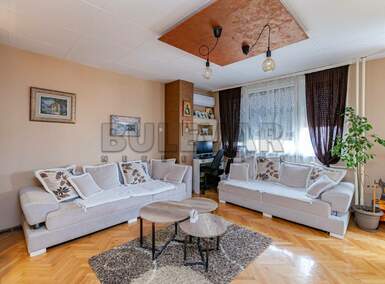 Dvoiposoban stan, Niš, Bulevar Nemanjića Zona 3, izdavanje, 65m2, 550e, id875342