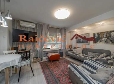 Trosoban stan, Beograd, Blok 30(b 92), prodaja, 77m2, 247500e, id1414676