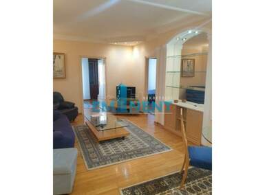 Trosoban stan, Beograd, Kalenić Pijaca, izdavanje, 60m2, 800e, id917860