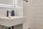 Poslovni prostor / Lokal, Beograd, Mirijevo, izdavanje, 120m2, 1300e, id1418617