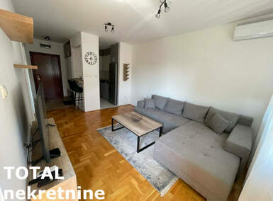 Jednoiposoban stan, Novi Sad, Telep, izdavanje, 39m2, 450e, id1419141