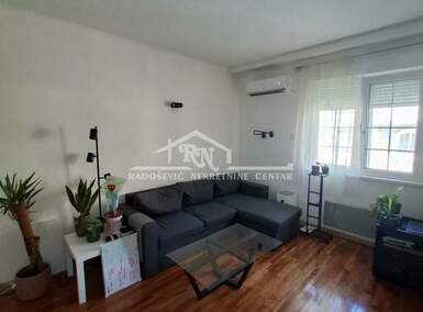 Dvosoban stan, Beograd, Severni bulevar, prodaja, 35m2, 135000e, id1419200