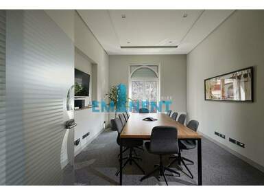 Poslovni prostor / Lokal, Beograd, Balkanska, izdavanje, 207m2, 3100e, id762094