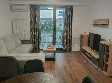 Garsonjera, Niš, Bulevar Nemanjića, izdavanje, 39m2, 450e, id1420723