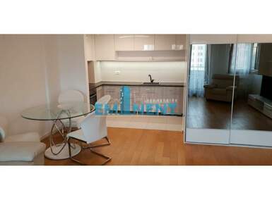 Trosoban stan, Beograd, Blok 67a, A Blok, izdavanje, 84m2, 1e, id1420777