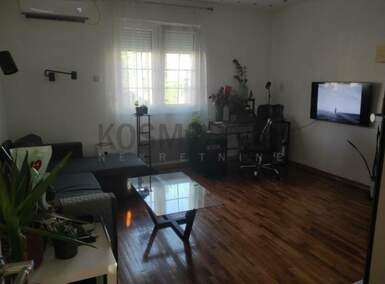 Dvosoban stan, Beograd, Severni Bulevar, prodaja, 35m2, 132000e, id1421282