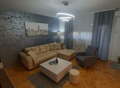 Dvoiposoban stan, Niš, Bulevar Nemanjića, izdavanje, 69m2, 600e, id1421285