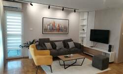 Trosoban stan, Niš, izdavanje, 72m2, 900e, id1421345