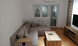 Jednoiposoban stan, Niš, Centar, izdavanje, 52m2, 500e, id1422940