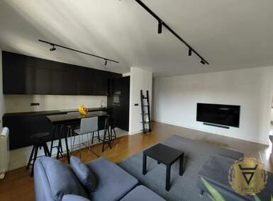 Trosoban stan, Beograd, Južni bulevar, izdavanje, 70m2, 1200e, id1423958