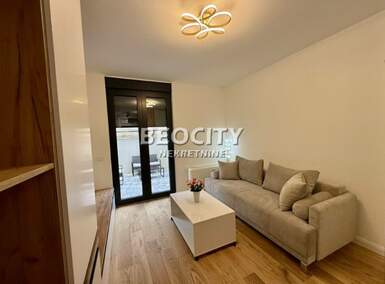 Jednosoban stan, Beograd, Zemun (cara Dušana), izdavanje, 21m2, 450e, id1425166