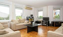 Trosoban stan, Beograd, Vračar (centar), izdavanje, 84m2, 900e, id1426721
