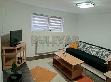 Jednoiposoban stan, Niš, Duvanište, izdavanje, 35m2, 250e, id1426757