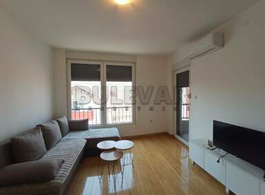 Jednoiposoban stan, Niš, Pantelej(Niš), izdavanje, 40m2, 380e, id1427754