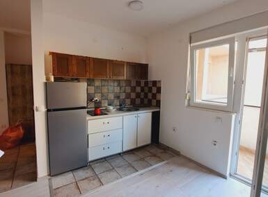 Jednoiposoban stan, Beograd, Borca, izdavanje, 43m2, 330e, id1427815