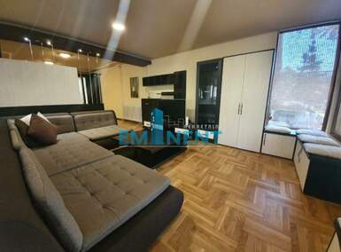 Trosoban stan, Beograd, Bežanijska Kosa, izdavanje, 85m2, 700e, id811919