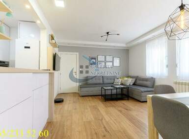 Trosoban stan, Beograd, Karaburma, prodaja, 58m2, 155000e, id1428426