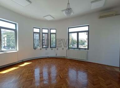 Poslovni prostor / Lokal, Niš, Centar, izdavanje, 77m2, 800e, id1428476