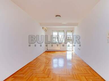Dvosoban stan, Niš, Centar, prodaja, 47m2, 94000e, id1428806
