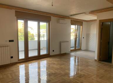 Trosoban stan, Beograd, Slavujev Venac, prodaja, 91m2, 355000e, id1430441