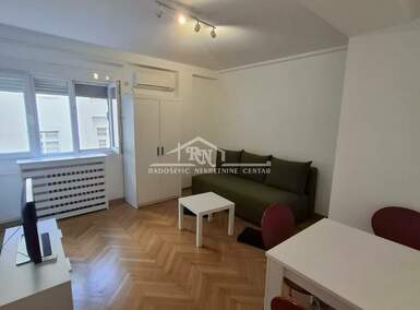Garsonjera, Beograd, Klinički Centar, prodaja, 26m2, 145000e, id1352353