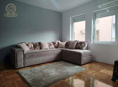Jednoiposoban stan, Niš, izdavanje, 38m2, 330e, id1432055
