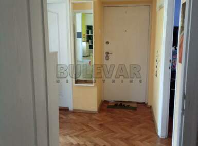 Trosoban stan, Kragujevac, Centar, izdavanje, 66m2, 400e, id1433734