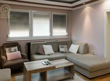 Trosoban stan, Beograd, Bulevar Oslobođenja, izdavanje, 75m2, 850e, id1434102