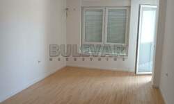 Dvoiposoban stan, Niš, Ledena stena, izdavanje, 61m2, 350e, id1434146