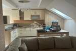 Kuca, Beograd, Petlovo Brdo, prodaja, 250m2, 290000e, id1409316