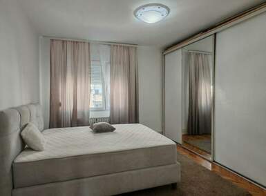 Trosoban stan, Beograd, Takovska, izdavanje, 55m2, 900e, id1434683