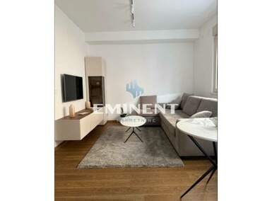 Dvosoban stan, Beograd, Hram Svetog Save, izdavanje, 33m2, 750e, id1211179