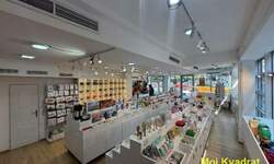 Poslovni prostor / Lokal, Beograd, Čubura, izdavanje, 150m2, 4200e, id1435869