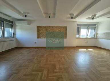 Trosoban stan, Jagodina, prodaja, 77m2, 123750e, id1431467