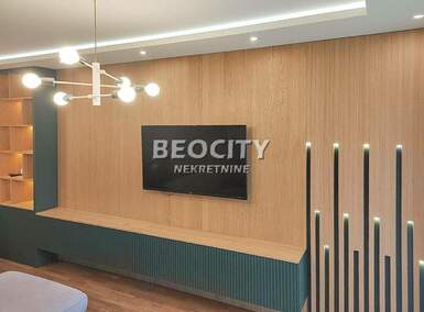 Trosoban stan, Beograd, Vračar (centar), izdavanje, 77m2, 1300e, id1435894