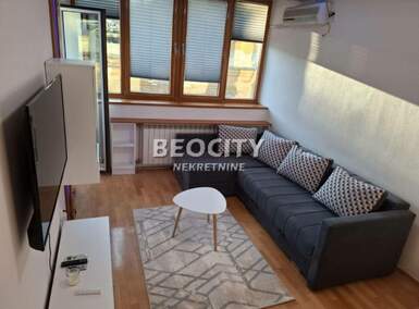 Dvosoban stan, Novi Sad, Centar, izdavanje, 52m2, 550e, id1436547